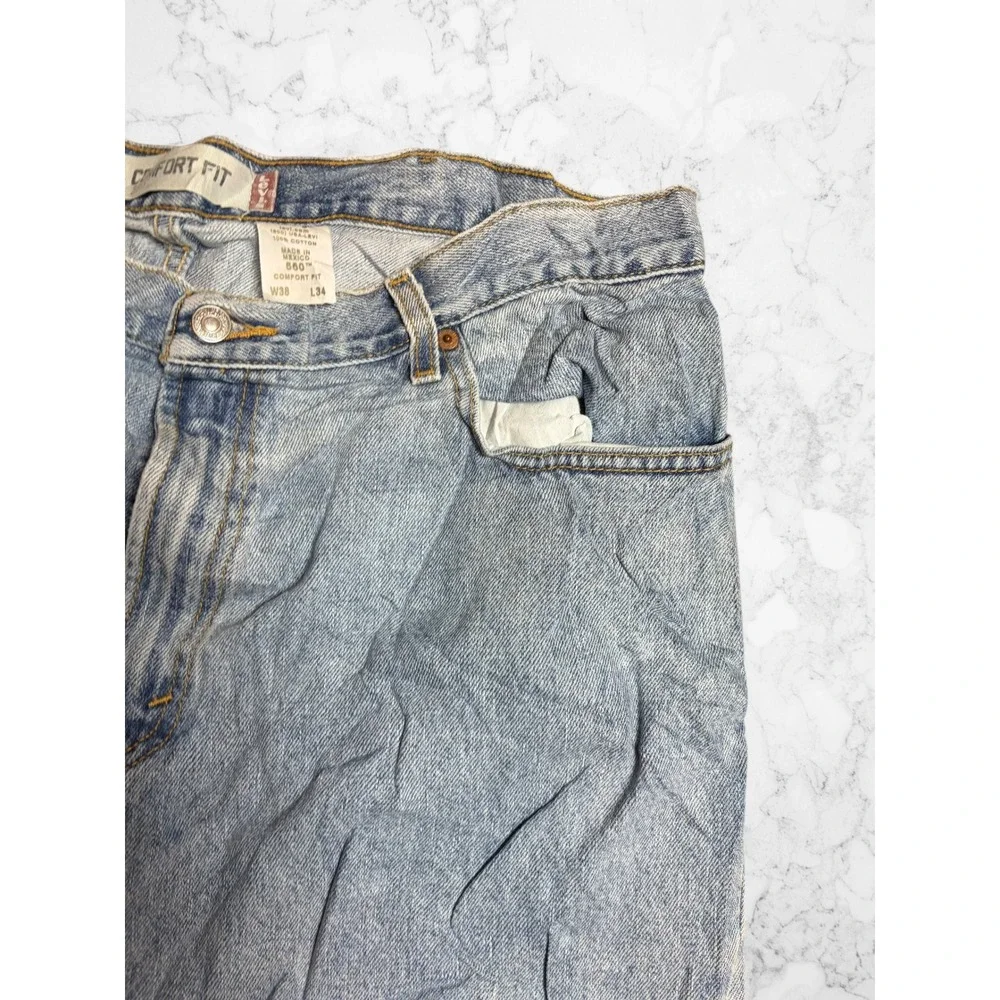 Levis 560 Comfort Fit Jeans Mens 38x34 Light Wash Blue Tapered Leg Denim Vintage
